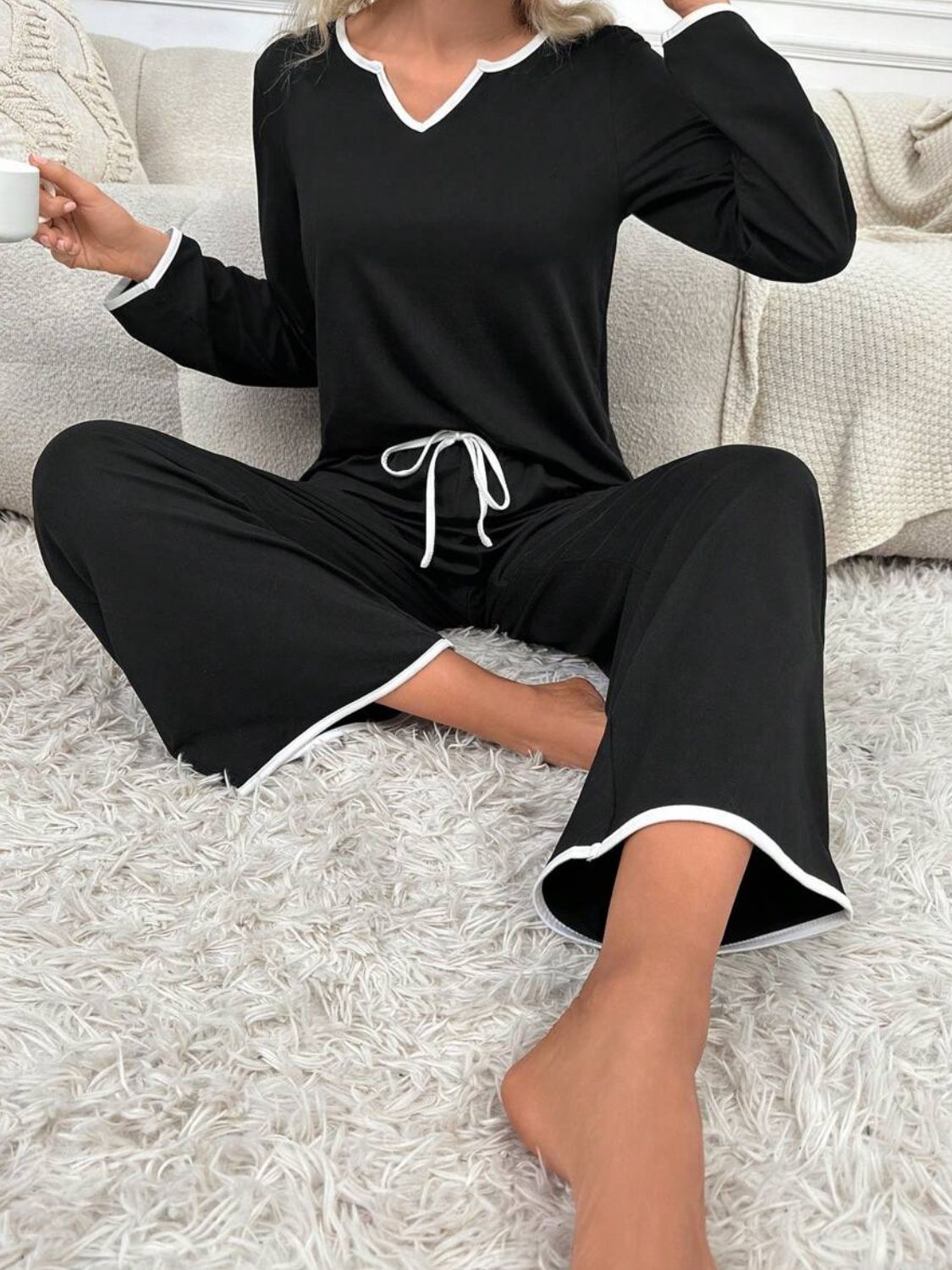 Contrast Trim Notched Long Sleeve Top