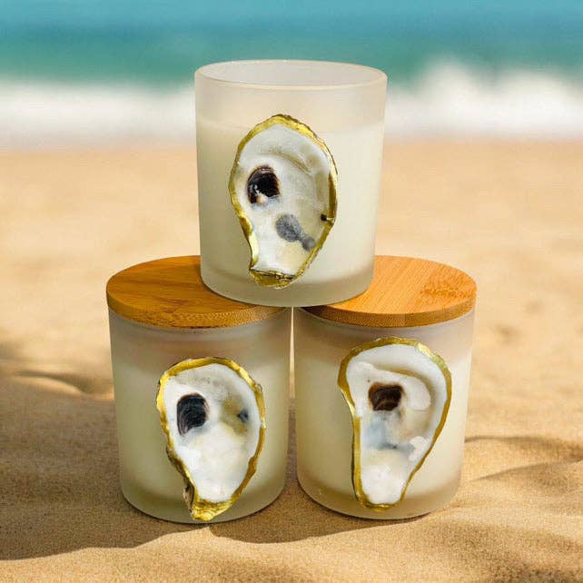 Coastal Autumn | Frosted White Vessel Soy Candle with Oyster Shell